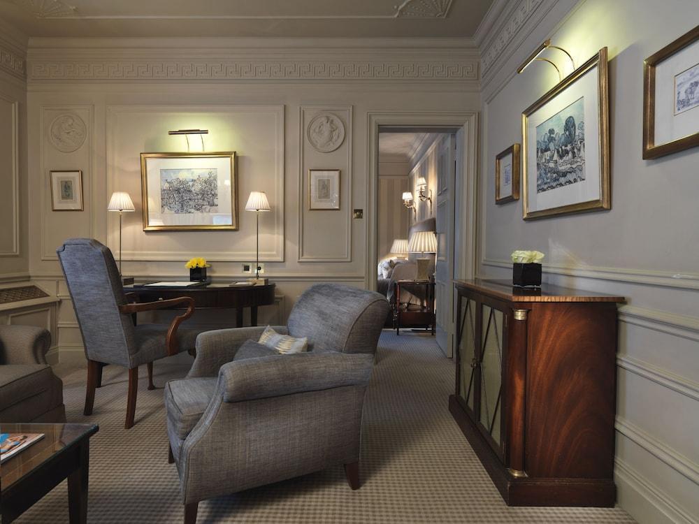 โรงแรมเดอะ สแตฟฟอร์ด ลอนดอน ภายนอก รูปภาพ A suite at the hotel