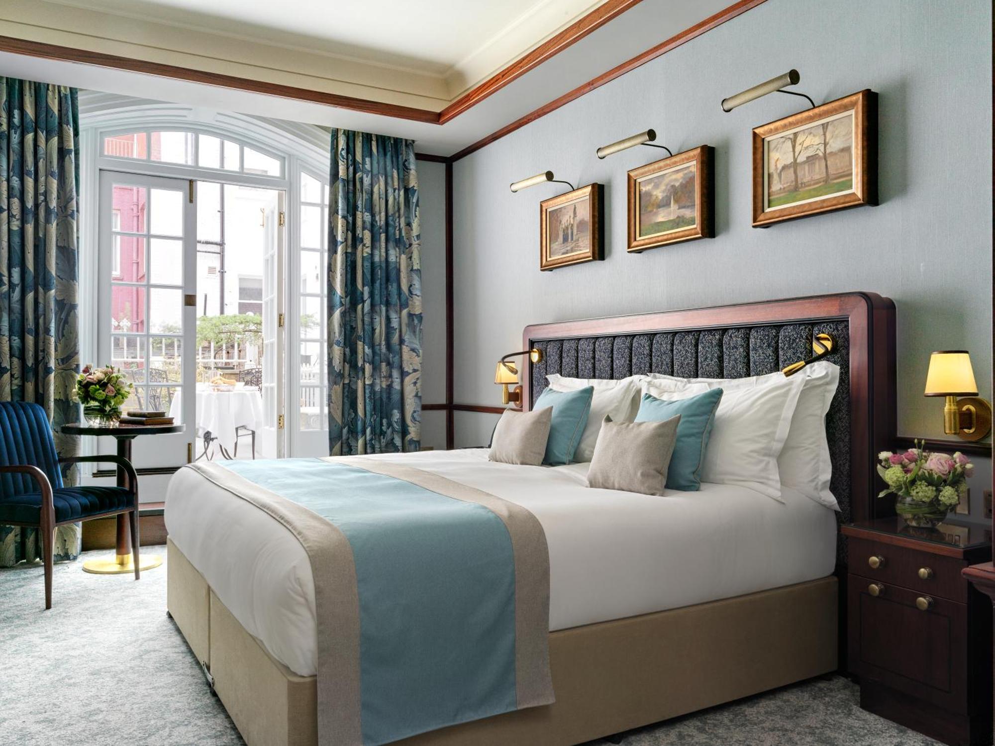 โรงแรมเดอะ สแตฟฟอร์ด ลอนดอน ภายนอก รูปภาพ A bedroom at the hotel