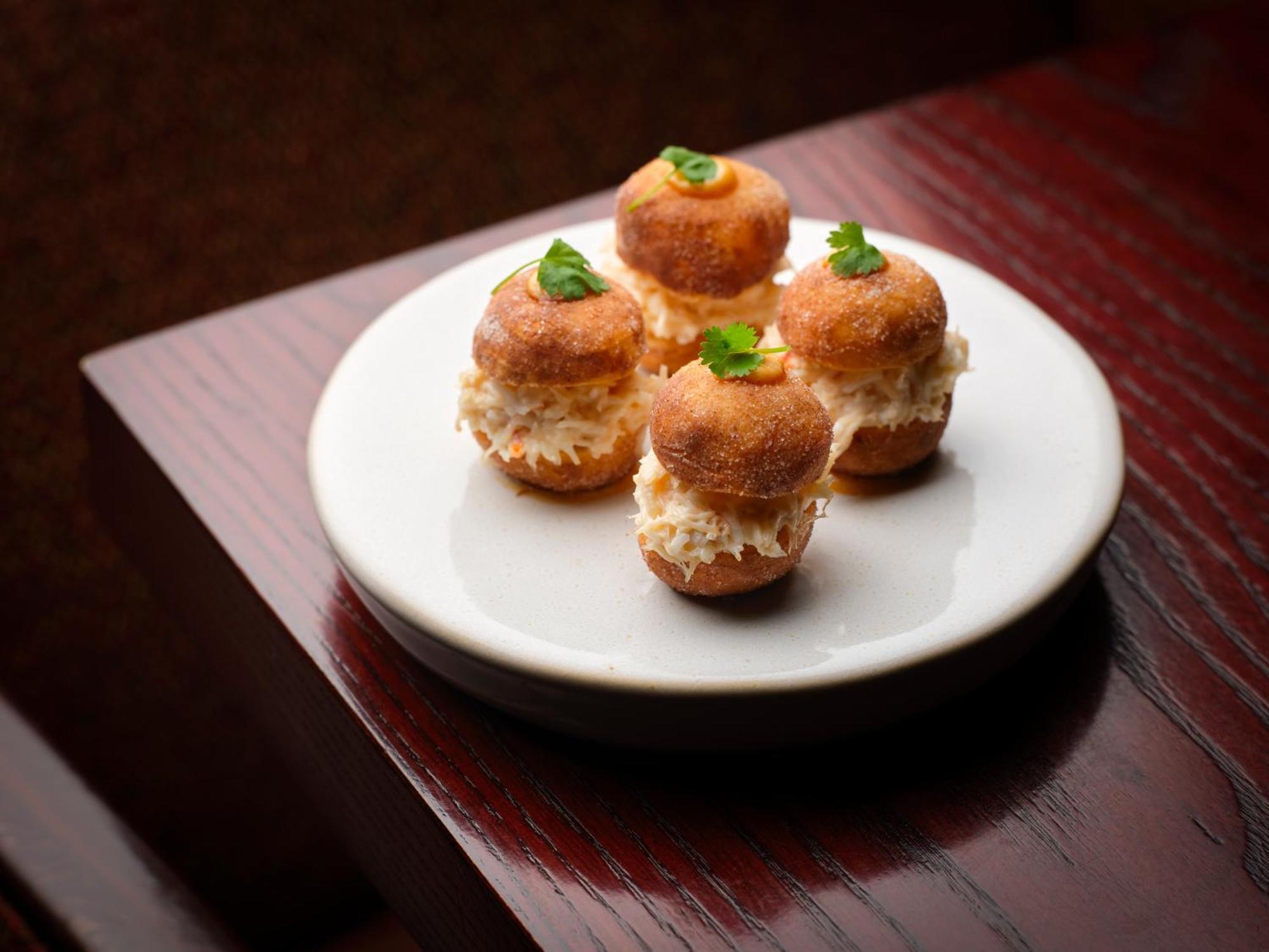 โรงแรมเดอะ สแตฟฟอร์ด ลอนดอน ภายนอก รูปภาพ Crab puffs